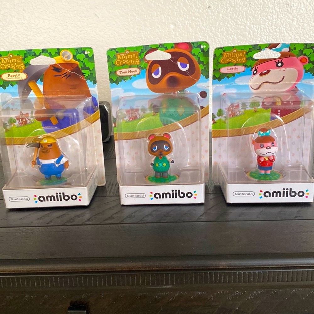 Brand New Collectible Animal Crossing Amiibo Characters
